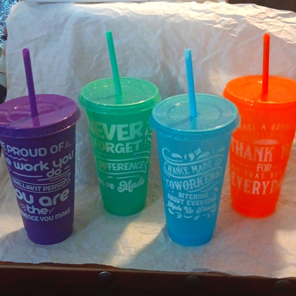 Inspirational Tumblers Cup 24 oz Plastic Coffee Mug with Lids & straws 4 ct